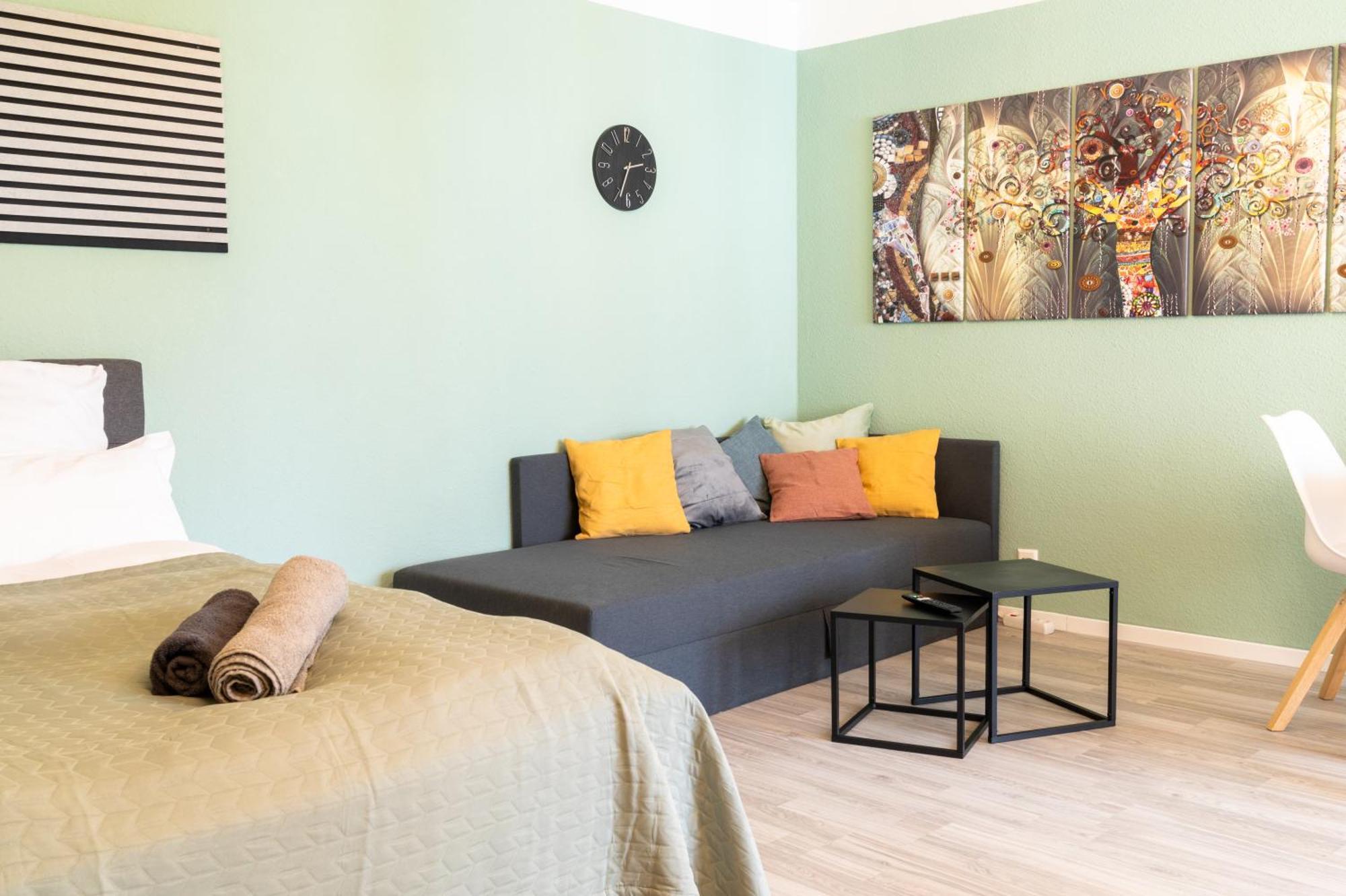 Home Shanti - Studio, Suedvorstadt, Balkon, Tv Leipzig Extérieur photo
